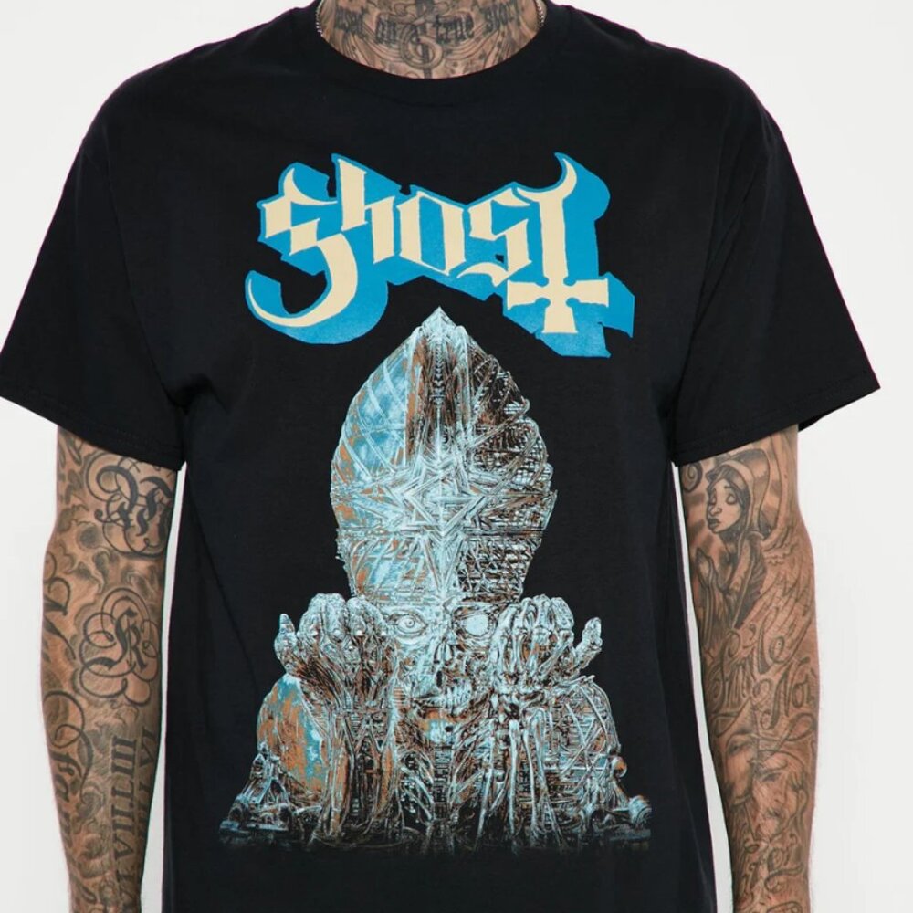 Ghost Band Blue Priest Short Sleeve Tee Mens Size XL NWT